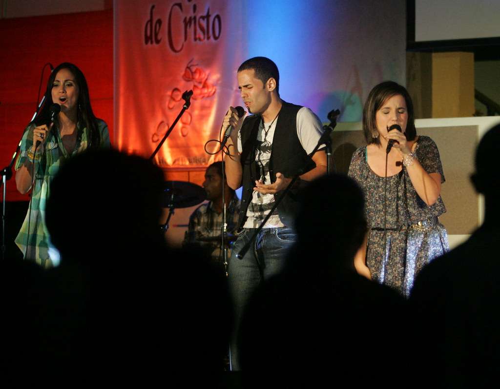 Instituto CanZion celebra 30 años de ministerio